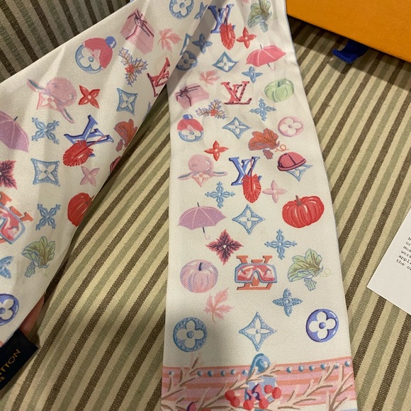 🚫SOLD🚫 - Picture 4 of 7